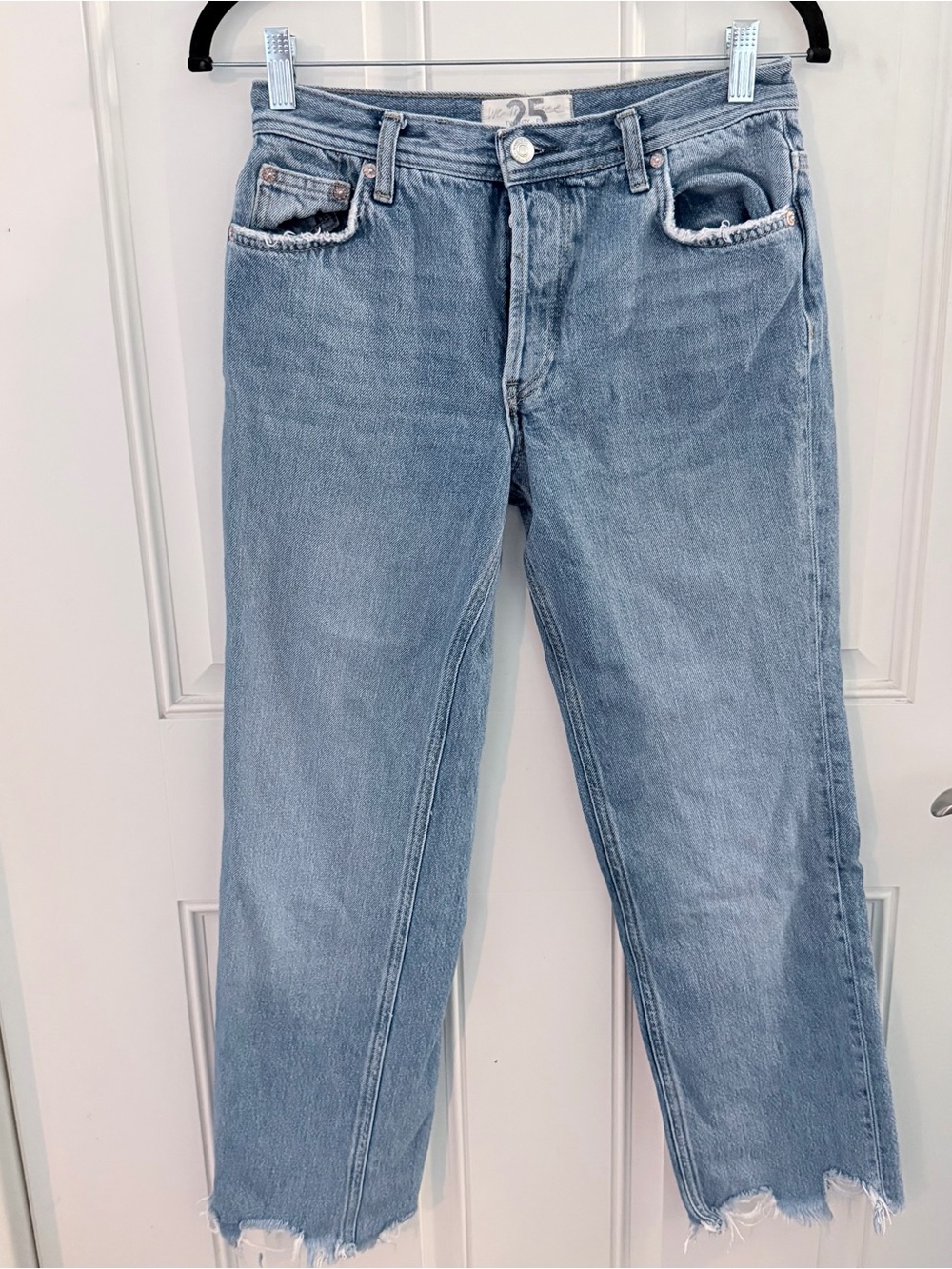We The Free Maggie Jeans 25 | Straight Raw Hem Distressed